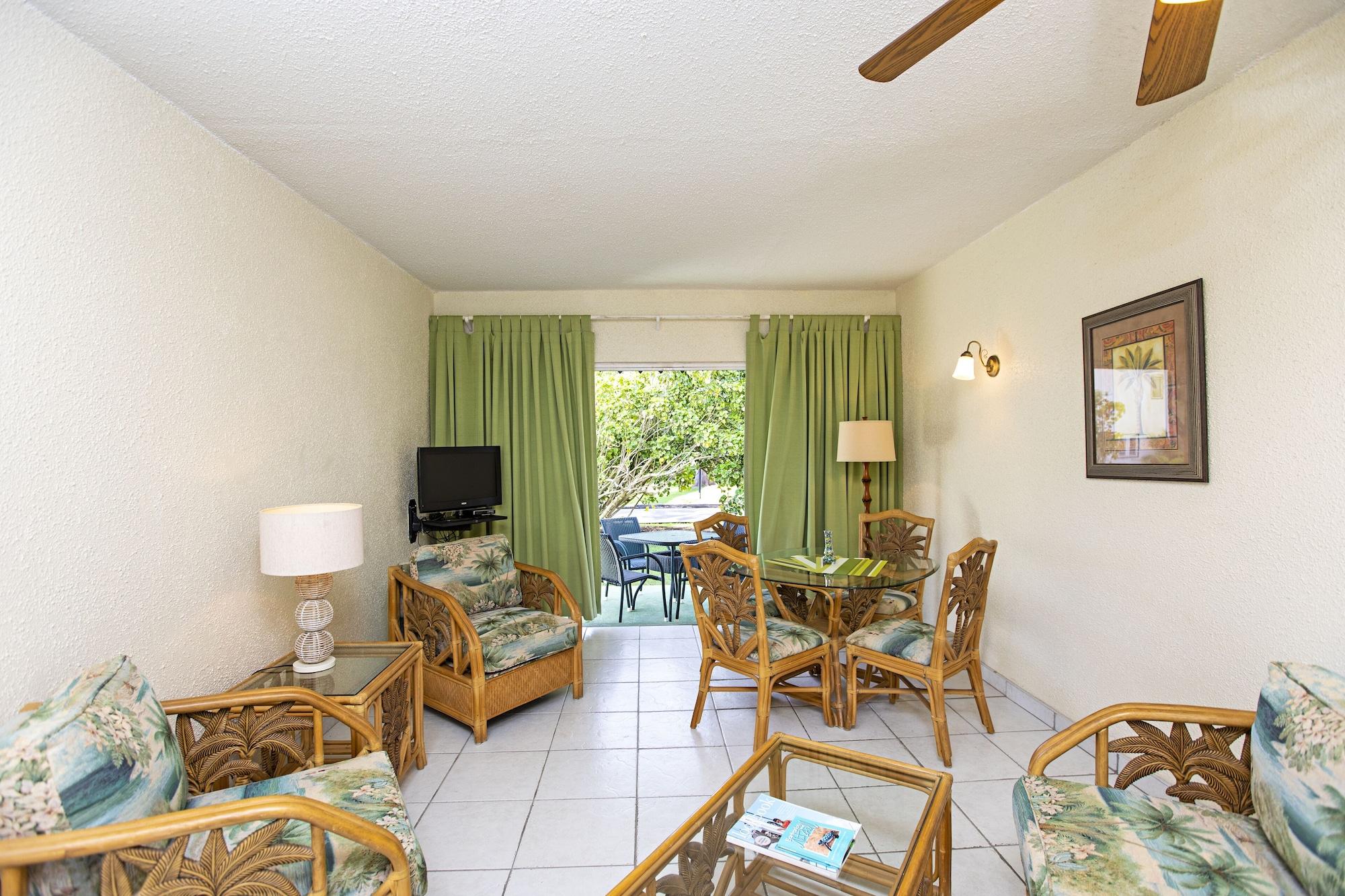 Plum Tree Club Apartment Christ Church Exterior photo